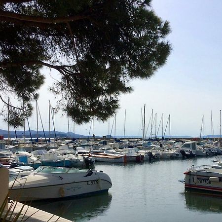 Villa De Vacances Au Calme Proche De La Mer 라론드레모레 외부 사진
