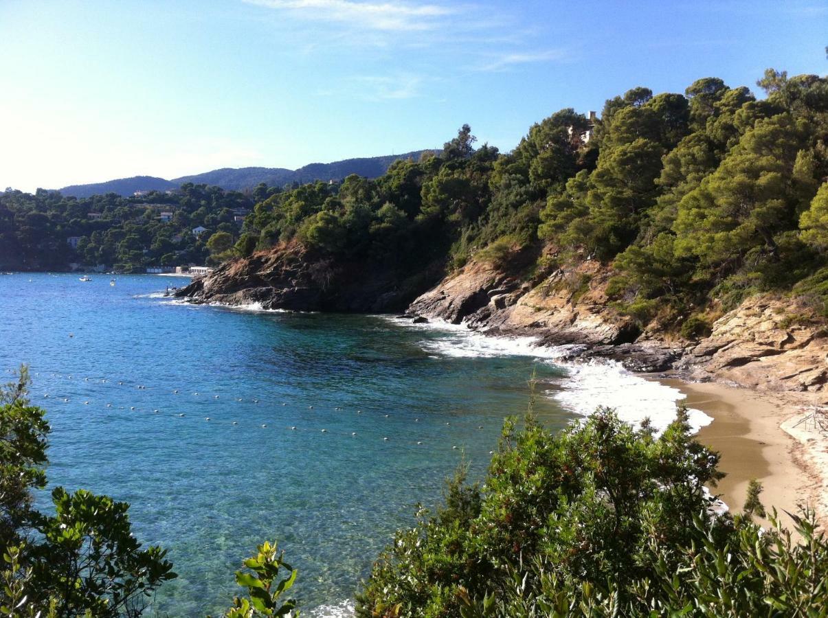 Villa De Vacances Au Calme Proche De La Mer 라론드레모레 외부 사진